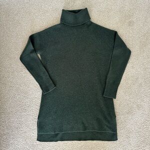 Halogen Dark Green Cashmere Turtleneck Sweater